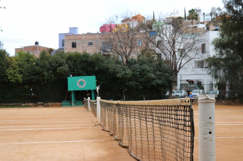 Guanajuato-Mexico-Club-de-Tenis-Santa-Fe