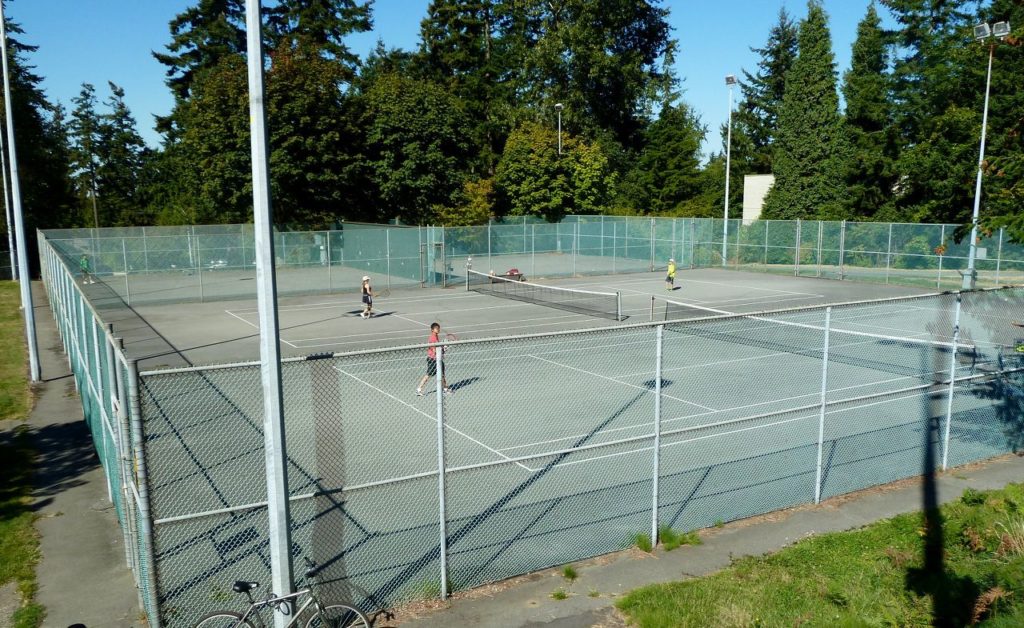 tennis-tourist-crescent-park-tennis-courts surrey bc