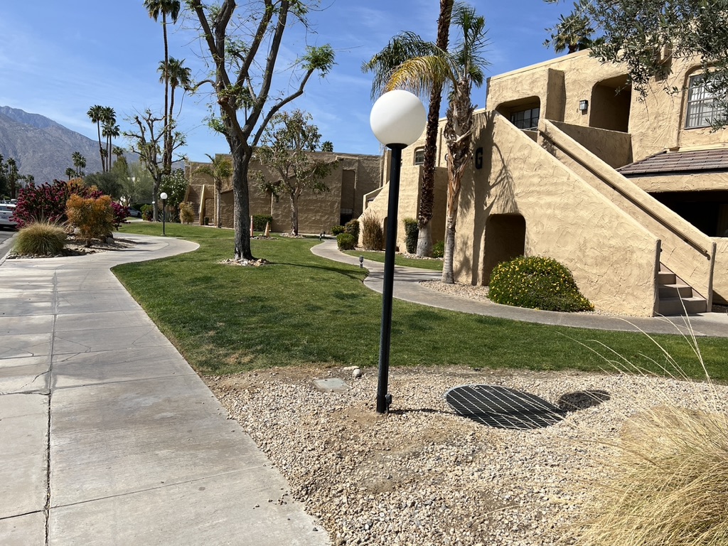 palm springs golf and tennis club wall