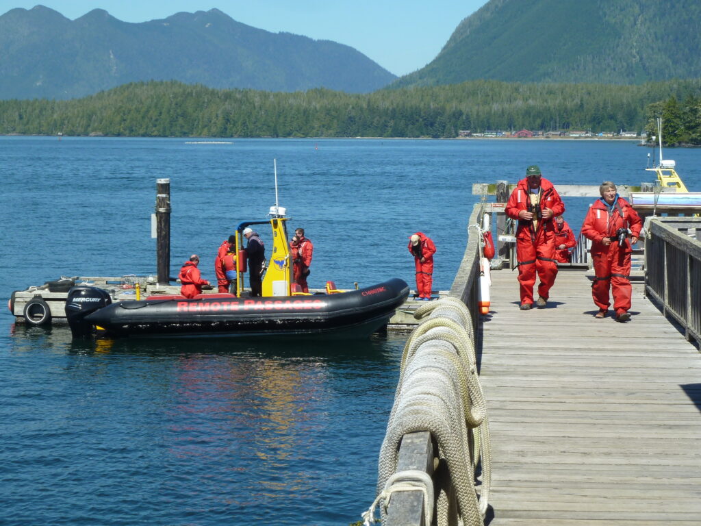 tennis-tourist-tofino-bc-tourboat