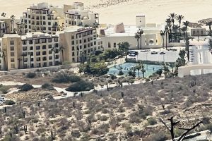 tennis-tourist-pueblo-bonita-pacifica-resort-cabo-san-lucas-mexico