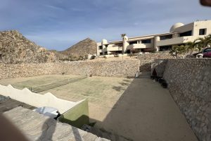tennis-tourist-terrasol-cabo-san-lucas-mexico-tennis-court-teri-church